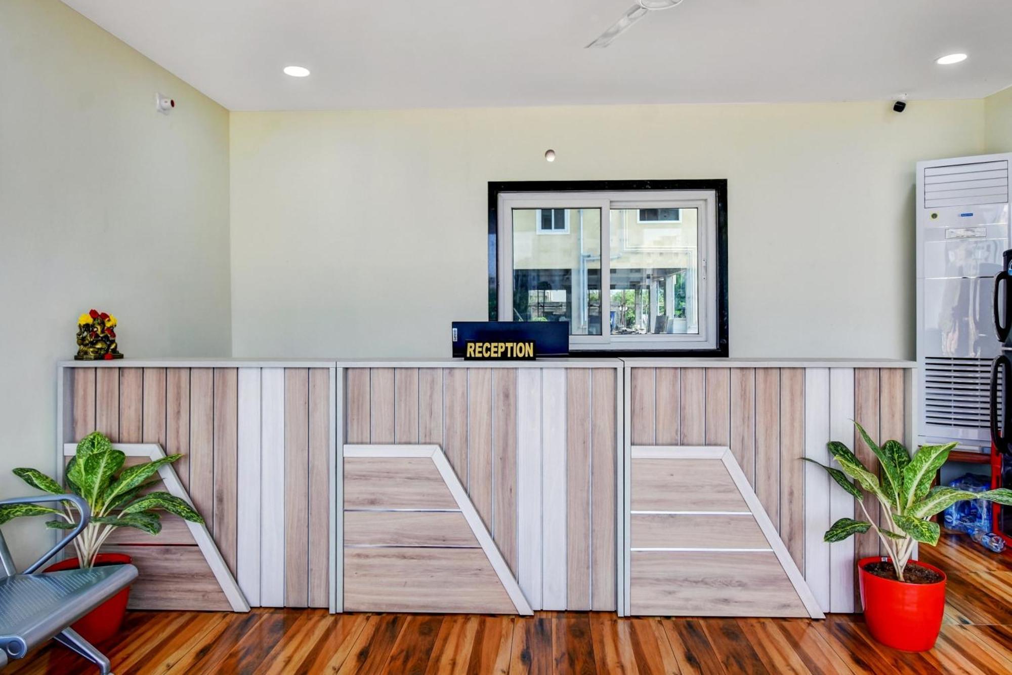 Oyo Home Msr Guest Inn Homestay Nellore Exterior photo